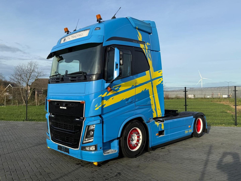 Volvo FH 13.540XL PERFORMANCE EDITION, LEATHER, FULL AIR, IPARK-COOL. - Tractor unit: picture 3 Volvo FH 13.540XL PERFORMANCE EDITION, LEATHER, FULL AIR, IPARK-COOL. - Tractor unit: picture 3