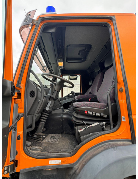 Fire truck Iveco Eurotrakker 310 4x4: picture 7