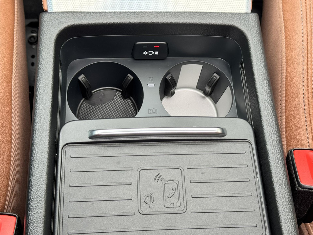 Audi Q5-Sportback 50 TFSI e S edition Competition Adaptive cruise Climate control Matrix LED Leer Panoramadak B&O Navigatie - SUV: picture 3 Audi Q5-Sportback 50 TFSI e S edition Competition Adaptive cruise Climate control Matrix LED Leer Panoramadak B&O Navigatie - SUV: picture 3