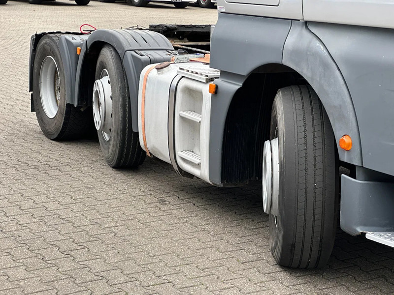 MAN TGA 26.430 XXL 6x2/4 Euro 4 / 762 Tkm *NL-Truck* - Tractor unit: picture 3 MAN TGA 26.430 XXL 6x2/4 Euro 4 / 762 Tkm *NL-Truck* - Tractor unit: picture 3