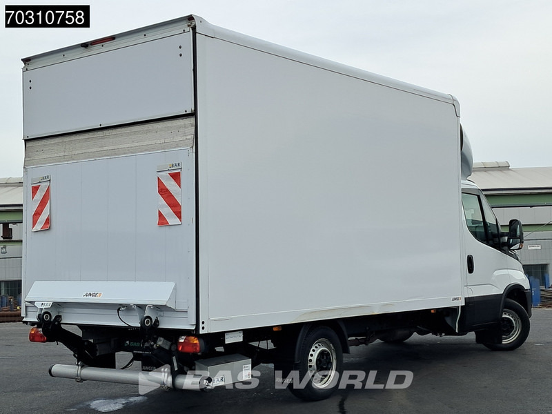 Iveco Daily 35S16 Ladebordwand Automatik 160PS Koffer Klima Euro6 A/C - Box van: picture 2 Iveco Daily 35S16 Ladebordwand Automatik 160PS Koffer Klima Euro6 A/C - Box van: picture 2