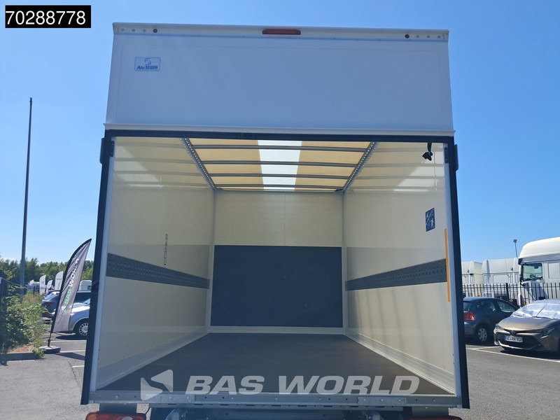 MAN TGE 3.180 Neu! Automatik 2025 Facelift Koffer Ladebordwand Navi Klima Tempomat LED Euro6 21m3 A/C Cruise control - Box van: picture 3 MAN TGE 3.180 Neu! Automatik 2025 Facelift Koffer Ladebordwand Navi Klima Tempomat LED Euro6 21m3 A/C Cruise control - Box van: picture 3
