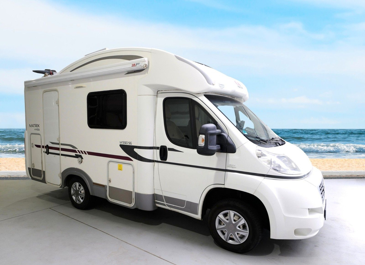 Adria Matrix Axess M 590 SG/Automatik/Hubbett/TOP - Semi-integrated motorhome: picture 1 Adria Matrix Axess M 590 SG/Automatik/Hubbett/TOP - Semi-integrated motorhome: picture 1