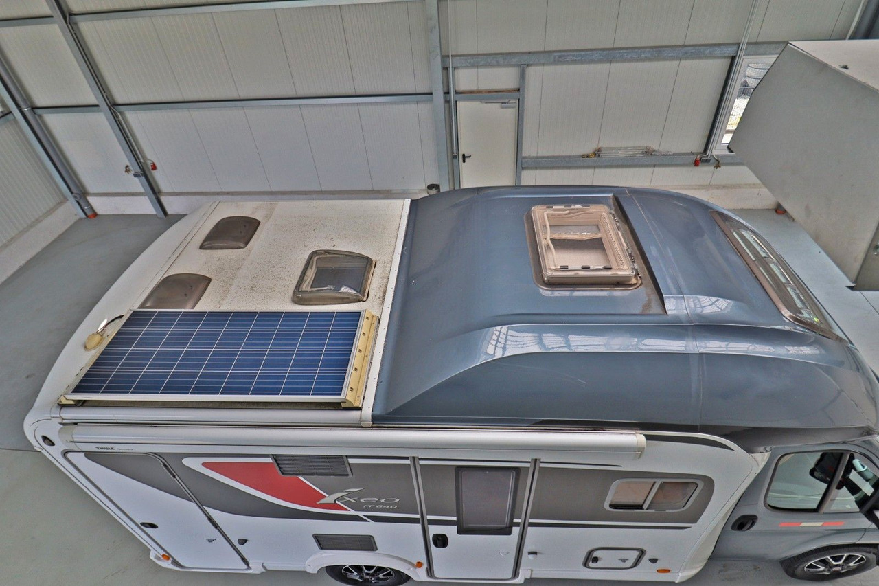 Bürstner Ixeo IT 640/Hubbett/Klima/Solar/Markise/Finanz. - Semi-integrated motorhome: picture 4 Bürstner Ixeo IT 640/Hubbett/Klima/Solar/Markise/Finanz. - Semi-integrated motorhome: picture 4