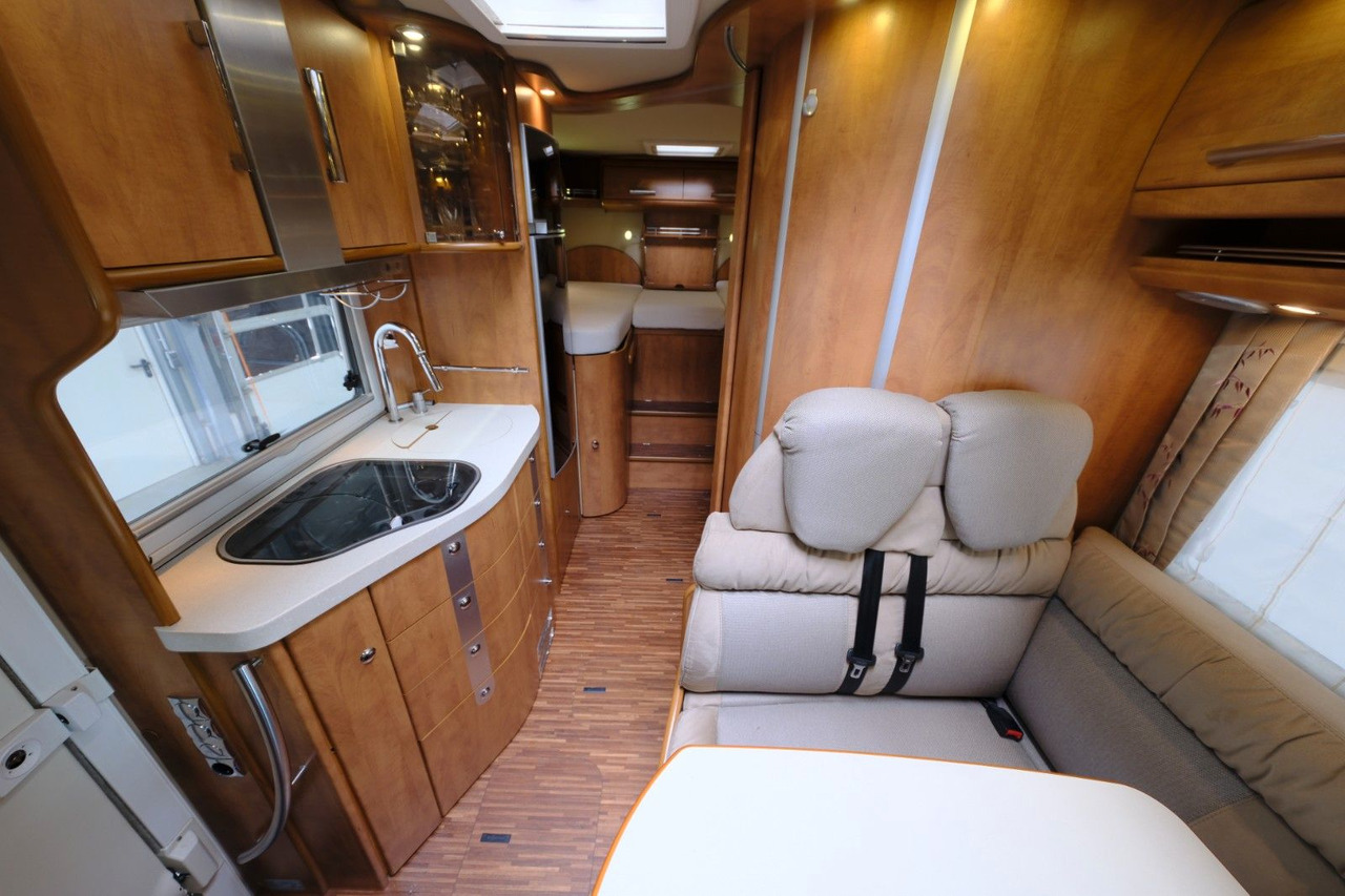 Leasing of  Carthago Chic C-Line T4.3/Einzelbetten/Garage/Klima/Solar Carthago Chic C-Line T4.3/Einzelbetten/Garage/Klima/Solar: picture 13