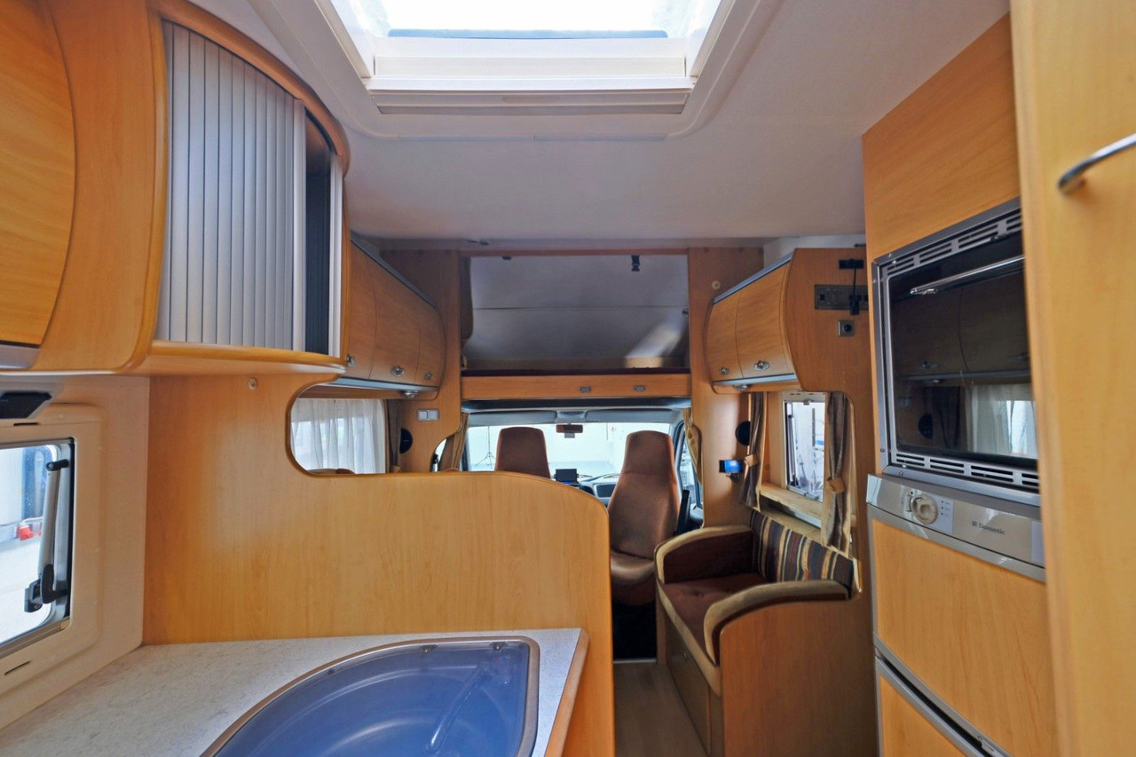 Alcove motorhome Cristall A 670 G/Automatik/Festbett/Garage/Solar/Markise: picture 8