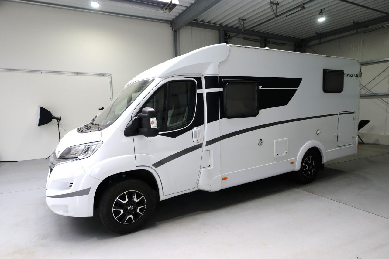 Sunlight V 66 Adventure Edition/Einzelbetten/Garage/Klima - Semi-integrated motorhome: picture 3 Sunlight V 66 Adventure Edition/Einzelbetten/Garage/Klima - Semi-integrated motorhome: picture 3
