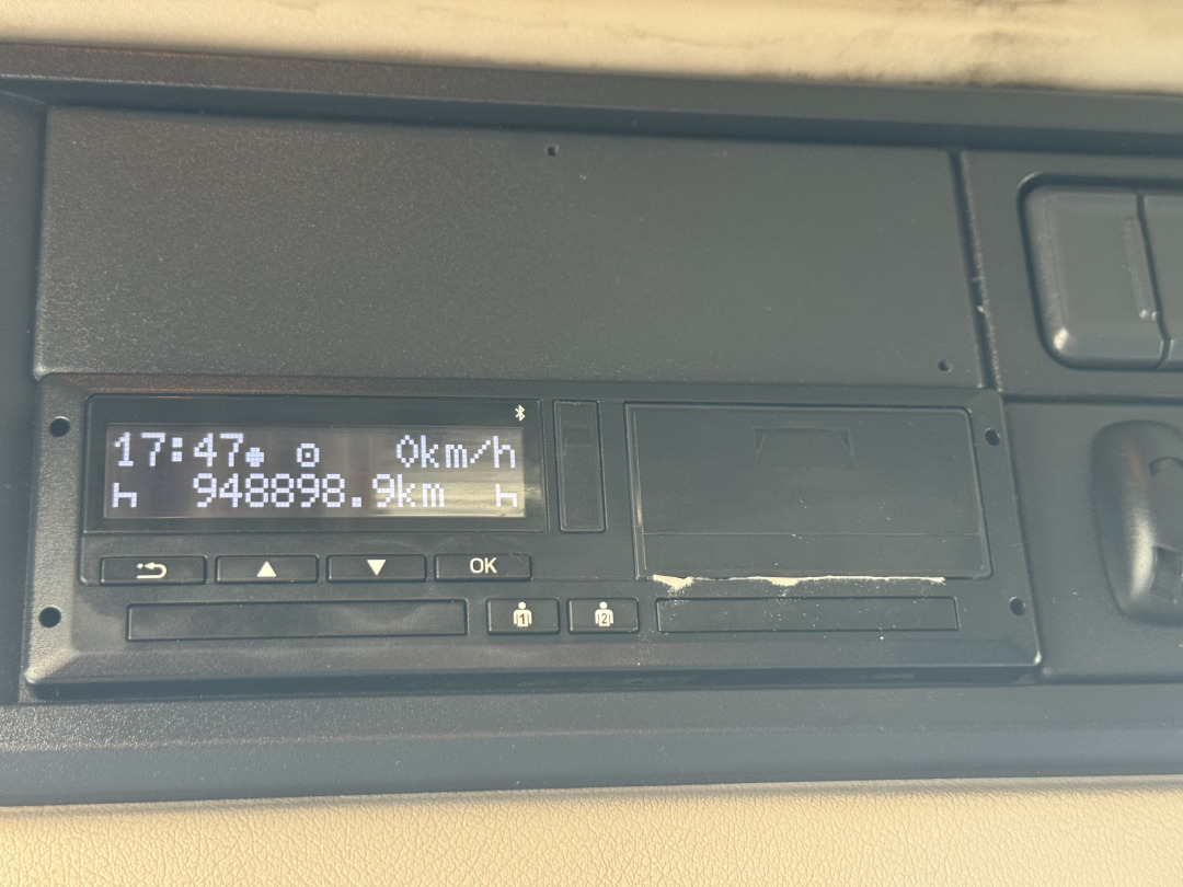 Tractor unit DAF XF 460: picture 7