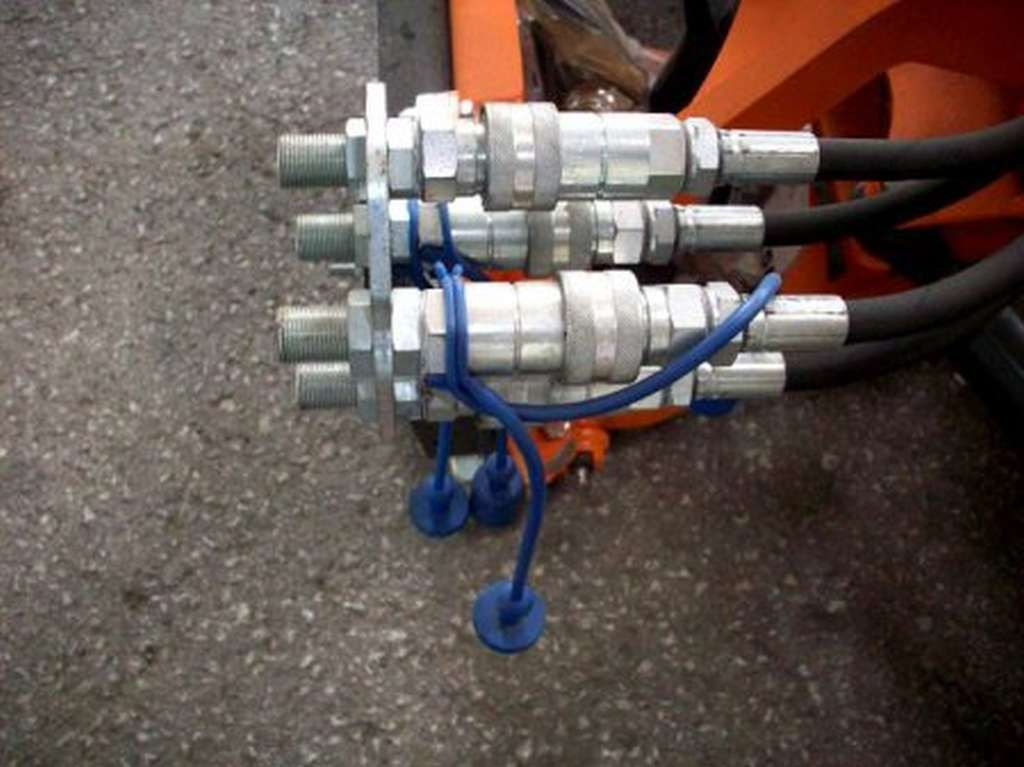 Agmatech LP2-2500 (10175) - Snow plough: picture 4 Agmatech LP2-2500 (10175) - Snow plough: picture 4