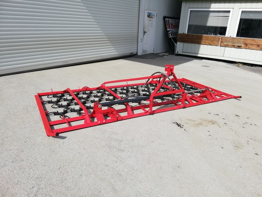 Stekro Wiesenegge 4m/4r Hydr. (15893) - Chain harrow: picture 4 Stekro Wiesenegge 4m/4r Hydr. (15893) - Chain harrow: picture 4