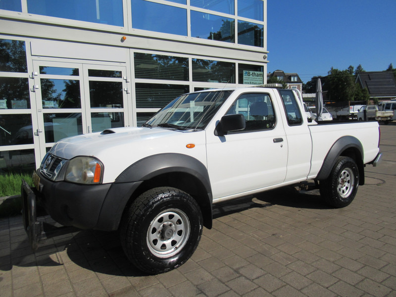 Nissan Navara 2.5 DTi King Cab 4-L.Lux. 1,5CAB PICK-UP - Commercial vehicle: picture 2 Nissan Navara 2.5 DTi King Cab 4-L.Lux. 1,5CAB PICK-UP - Commercial vehicle: picture 2