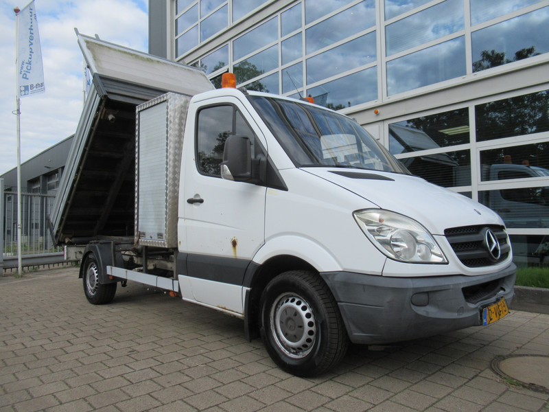 Mercedes-Benz Sprinter 310 2.2 CDI 70KW 366 3-Z./S./W. Kipper Tipper - Tipper van: picture 4 Mercedes-Benz Sprinter 310 2.2 CDI 70KW 366 3-Z./S./W. Kipper Tipper - Tipper van: picture 4
