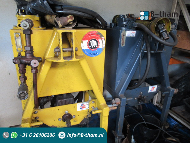 NIDO 3-PT Hef Oliepomp - Hydro unit t.b.v. aftakas - Snow plough for Agricultural machinery: picture 1 NIDO 3-PT Hef Oliepomp - Hydro unit t.b.v. aftakas - Snow plough for Agricultural machinery: picture 1