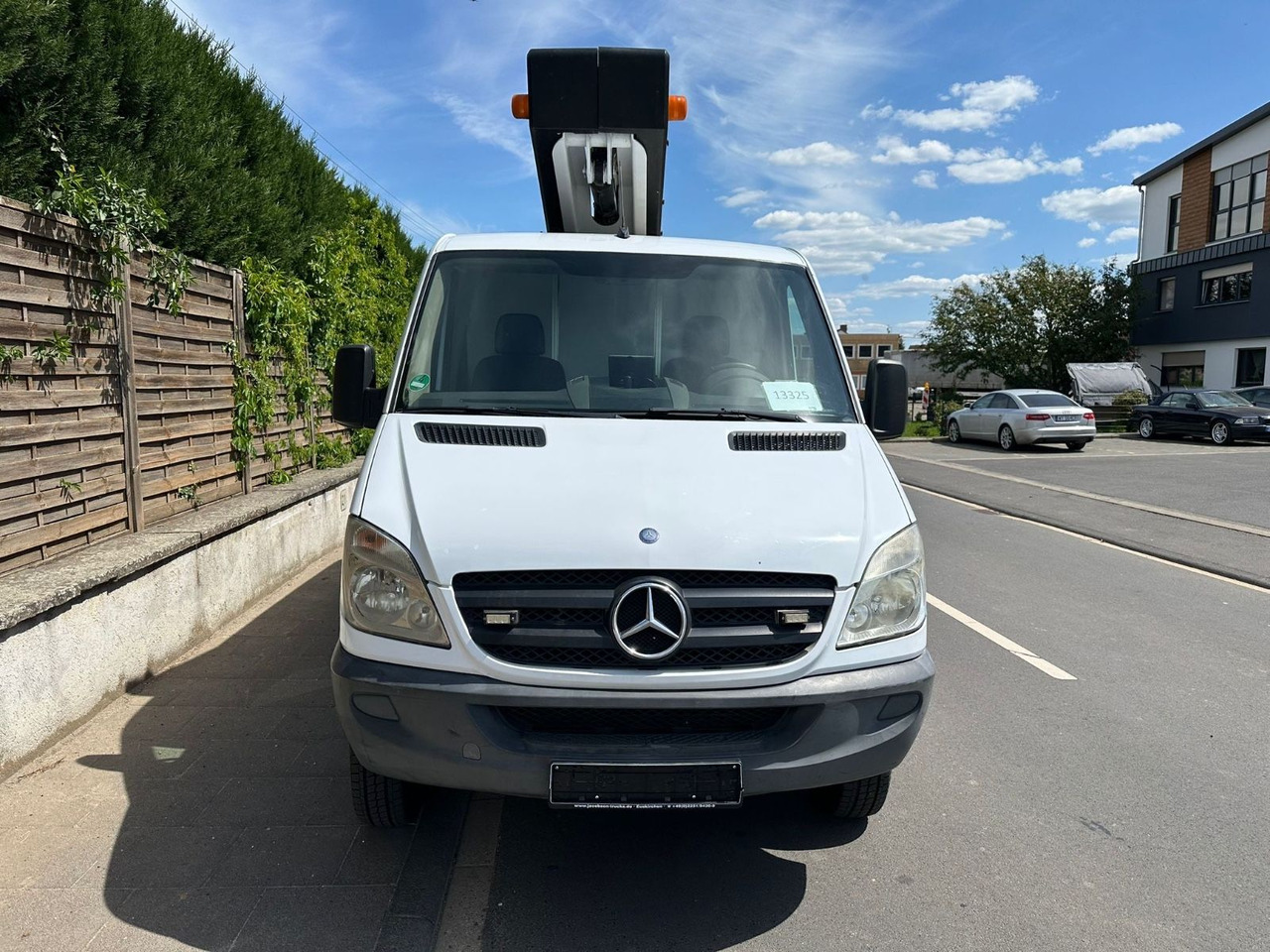 Mercedes-Benz Sprinter 515 CDI 4X4|13,2m Versailift ET-38-LFH - Truck mounted aerial platform: picture 5 Mercedes-Benz Sprinter 515 CDI 4X4|13,2m Versailift ET-38-LFH - Truck mounted aerial platform: picture 5