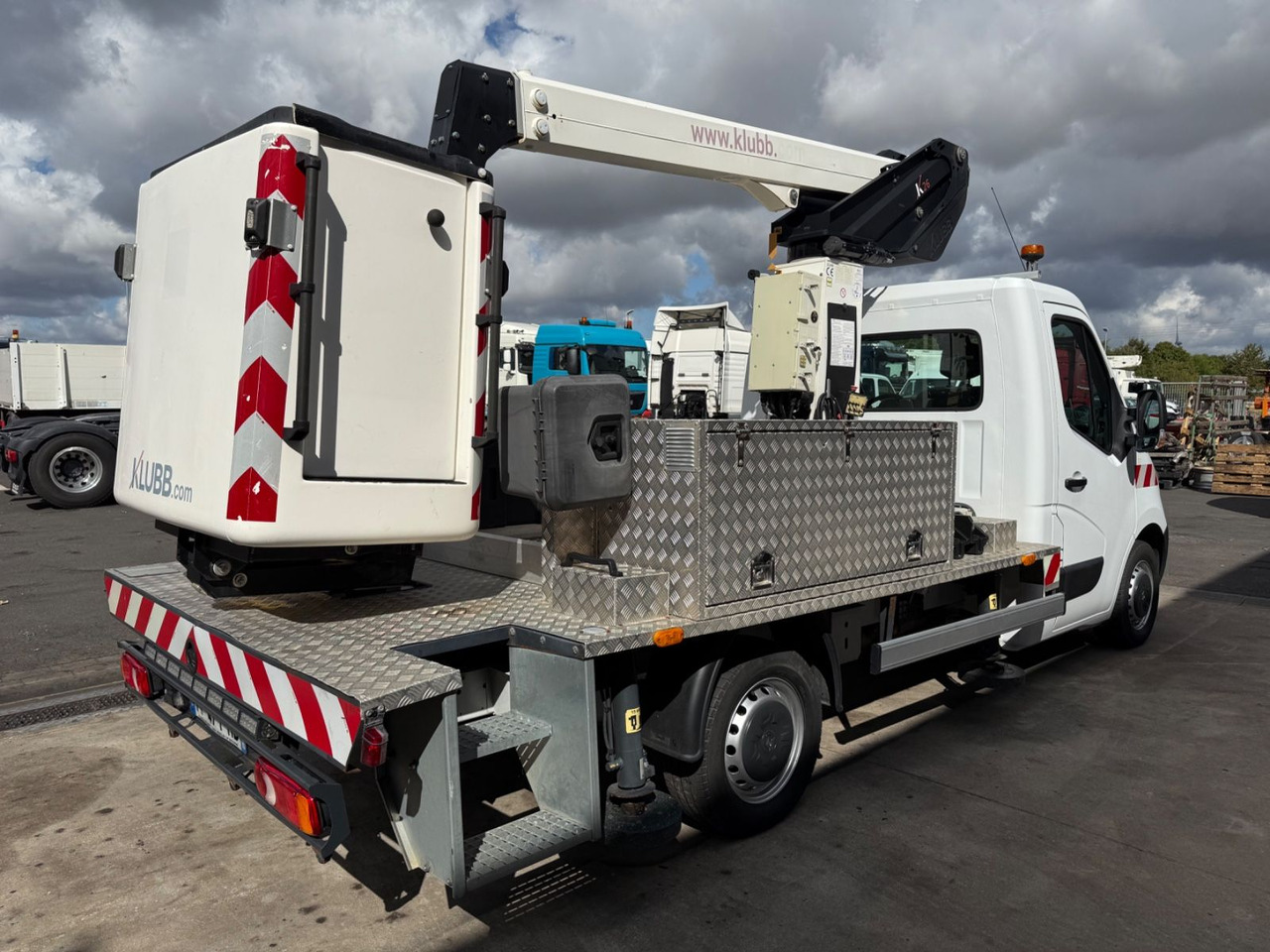 Renault Master III Steiger Klubb K26 / 11,2m / 200Kg - Truck mounted aerial platform: picture 5 Renault Master III Steiger Klubb K26 / 11,2m / 200Kg - Truck mounted aerial platform: picture 5