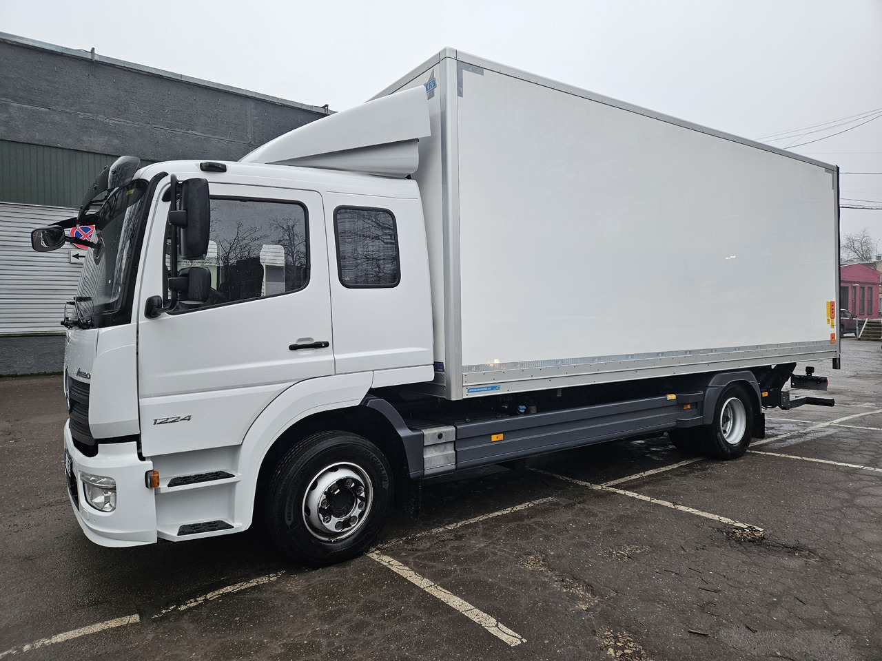 MERCEDES-BENZ Atego - Box truck: picture 2 MERCEDES-BENZ Atego - Box truck: picture 2