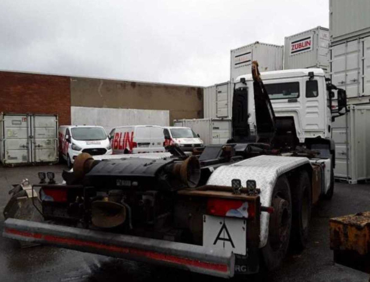 MAN 26.400 ABROLLER HIAB - Hook lift truck: picture 5 MAN 26.400 ABROLLER HIAB - Hook lift truck: picture 5