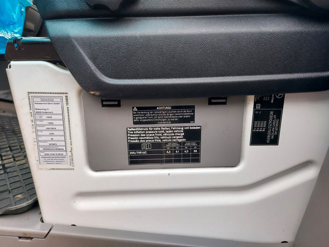 Open body delivery van, Combi van Mercedes-Benz Sprinter II Pritsche/DoKa 516 CDI KLIMA AHK: picture 19 Open body delivery van, Combi van Mercedes-Benz Sprinter II Pritsche/DoKa 516 CDI KLIMA AHK: picture 19