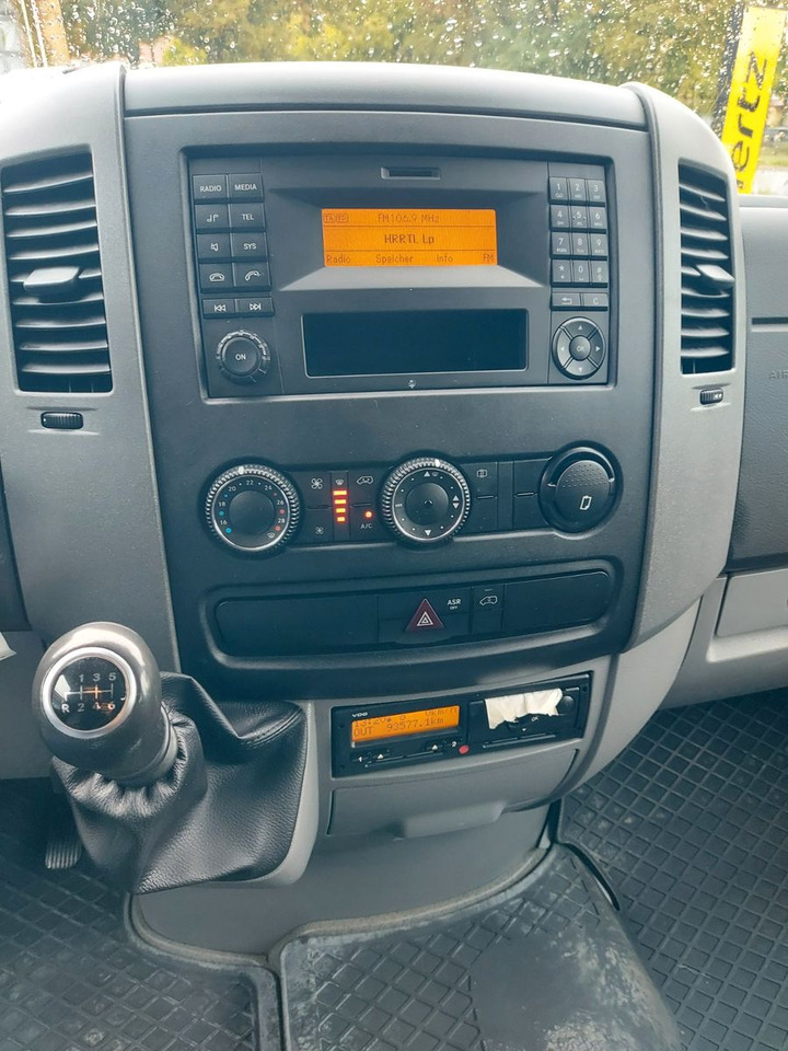 Open body delivery van, Combi van Mercedes-Benz Sprinter II Pritsche/DoKa 516 CDI KLIMA AHK: picture 20 Open body delivery van, Combi van Mercedes-Benz Sprinter II Pritsche/DoKa 516 CDI KLIMA AHK: picture 20