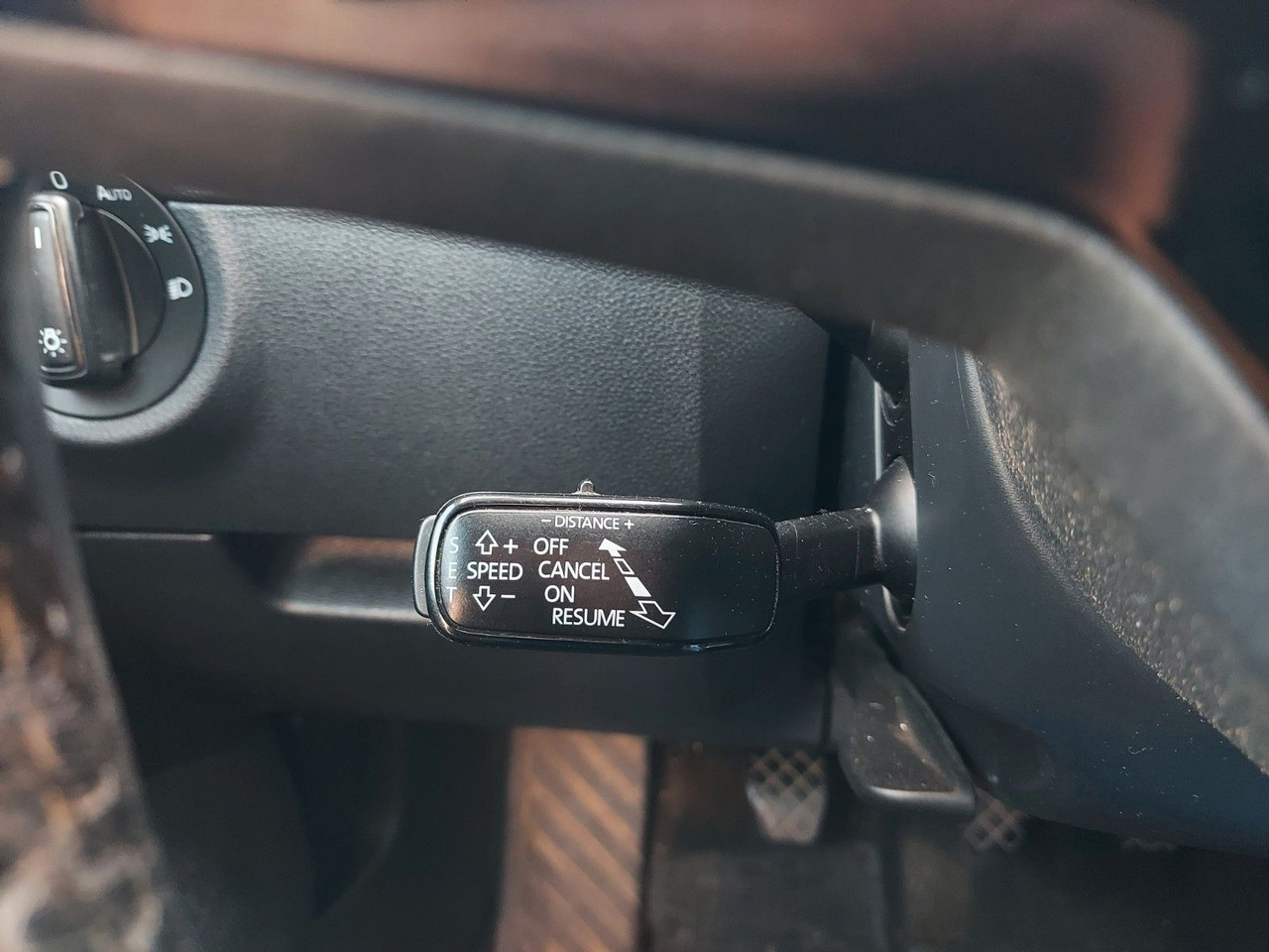 Skoda Octavia Combi Drive LED ACC Radar DAB 8xRad AHK - Station wagon: picture 3 Skoda Octavia Combi Drive LED ACC Radar DAB 8xRad AHK - Station wagon: picture 3