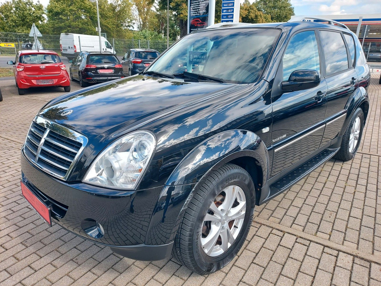 Ssangyong REXTON Rexton II Automatik 7 Sitze Leder 4x4 - SUV: picture 5 Ssangyong REXTON Rexton II Automatik 7 Sitze Leder 4x4 - SUV: picture 5