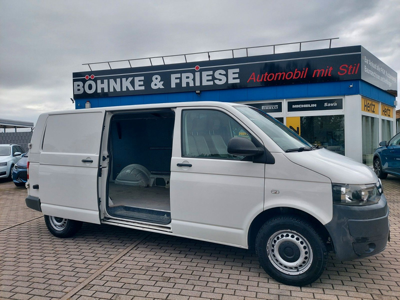 Volkswagen T5 Transporter Kasten Kombi lang Klima AHK - Passenger van: picture 1 Volkswagen T5 Transporter Kasten Kombi lang Klima AHK - Passenger van: picture 1