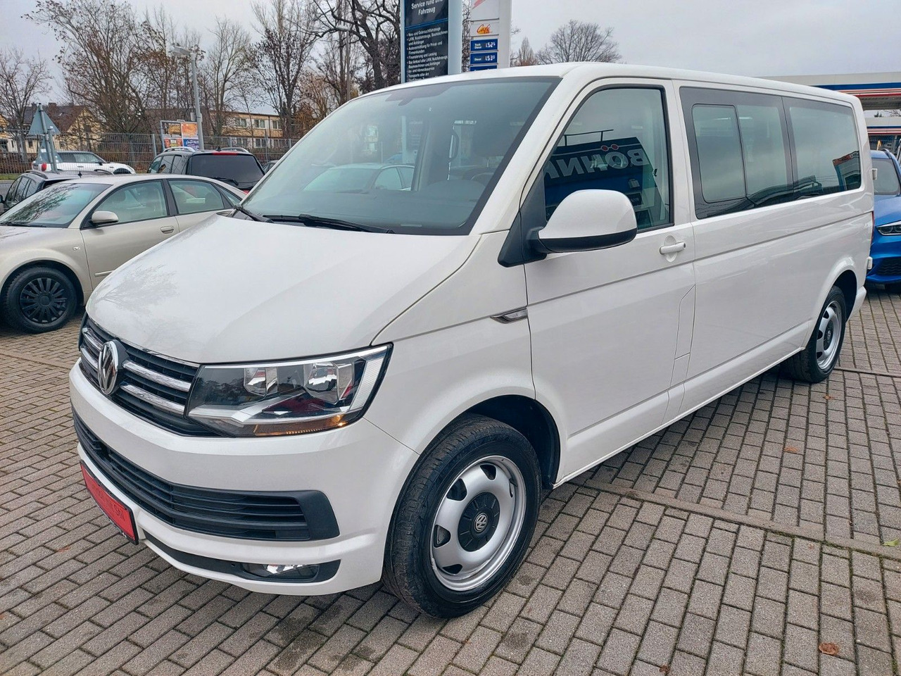 Volkswagen T6 Caravelle Comfortline Lang DSG 8 Sitze ACC - Passenger van: picture 4 Volkswagen T6 Caravelle Comfortline Lang DSG 8 Sitze ACC - Passenger van: picture 4