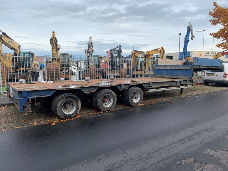 Goldhofer Goldhofer NVT - Low loader semi-trailer: picture 5 Goldhofer Goldhofer NVT - Low loader semi-trailer: picture 5
