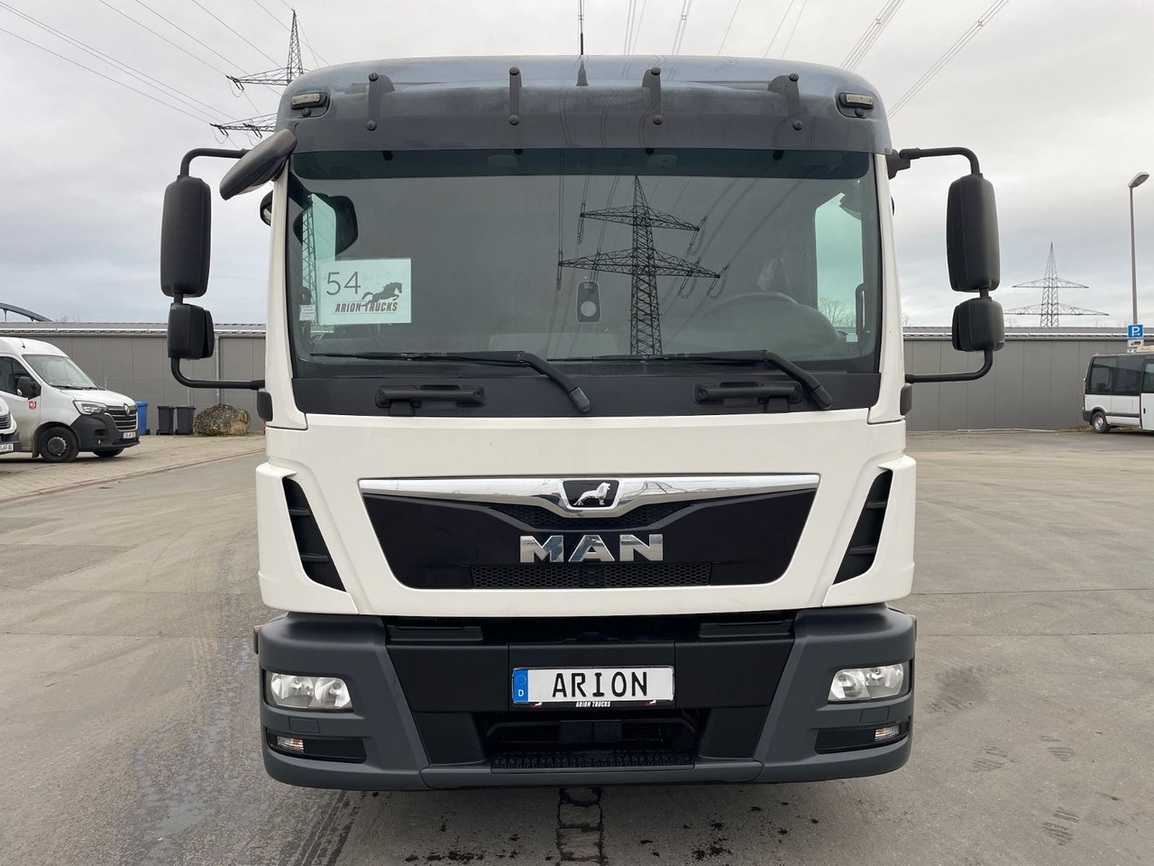 MAN TGL 8.190 4x2 BL Koffer/LBW/PALFINGER/AC/EU6d - Box truck: picture 2 MAN TGL 8.190 4x2 BL Koffer/LBW/PALFINGER/AC/EU6d - Box truck: picture 2
