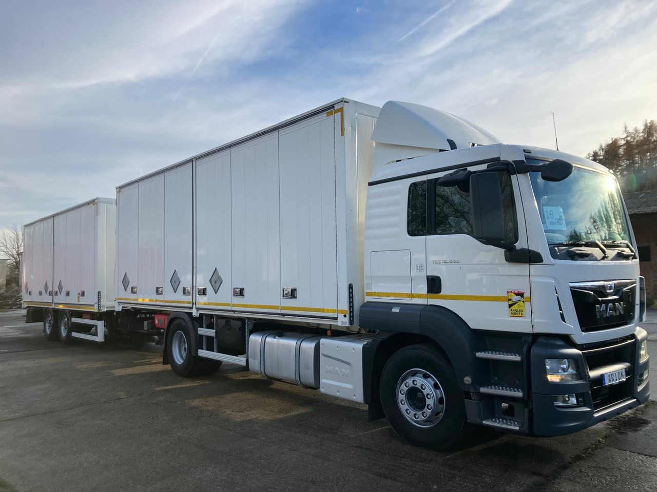 MAN TGS 18.440 4x2 Kofferzug/FULLADR/EXIII/Pritarder - Box truck: picture 1 MAN TGS 18.440 4x2 Kofferzug/FULLADR/EXIII/Pritarder - Box truck: picture 1