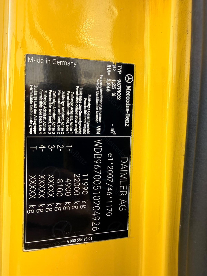 Box truck Mercedes-Benz Atego 1218 Koffer/ADR AT/CAM/LBW/PALFINGER/AC: picture 13