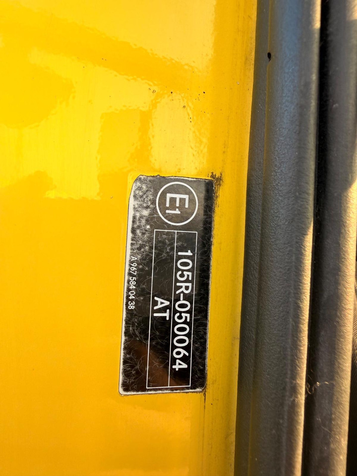 Box truck Mercedes-Benz Atego 1218 Koffer/ADR AT/CAM/LBW/PALFINGER/AC: picture 14