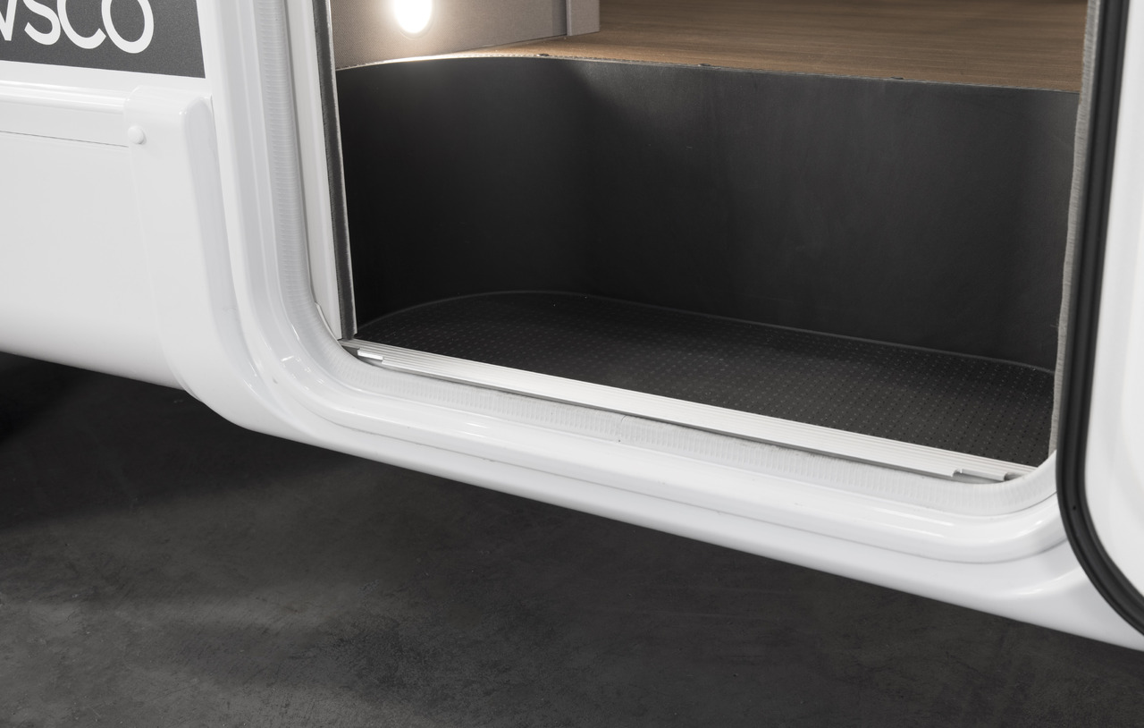 New Semi-integrated motorhome Etrusco T 7.3 QCF: picture 23