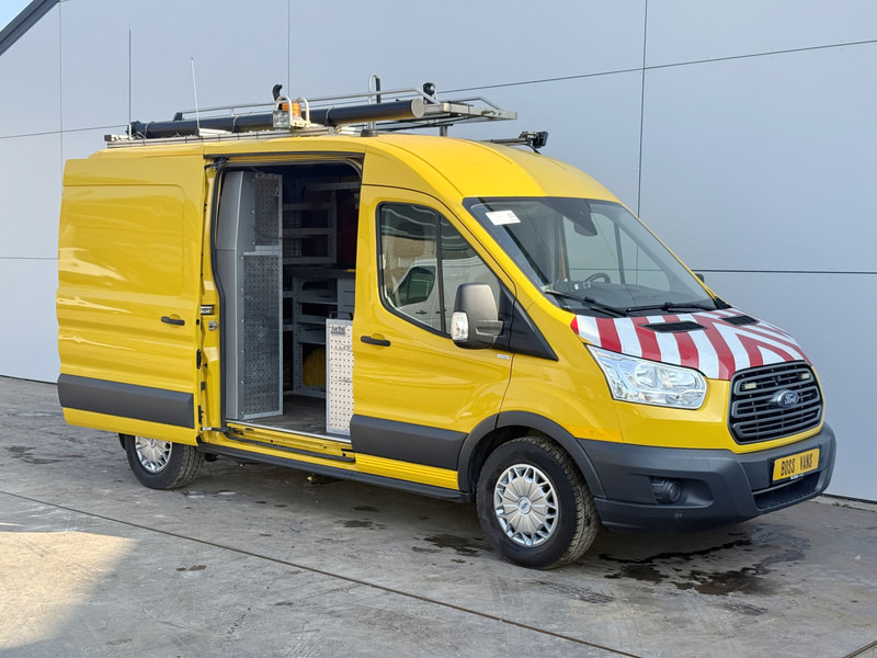 Ford Transit 350 2.0 TDCI 130PK Elektrisch Imperiaal Volledige Carval Inbouw Airco Cruise Control Camera Navigatie Standkachel Parkeersensoren voor achter - Panel van: picture 5 Ford Transit 350 2.0 TDCI 130PK Elektrisch Imperiaal Volledige Carval Inbouw Airco Cruise Control Camera Navigatie Standkachel Parkeersensoren voor achter - Panel van: picture 5
