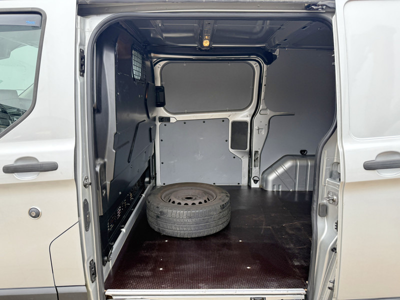 Small van Ford Transit Custom 2.0 TDCI 130PK Automaat L1H1 LED Dubbele Schuifdeuren Airco Cruise Control Camera Navigatie Stoelverwarming Parkeersensoren voor achter: picture 11