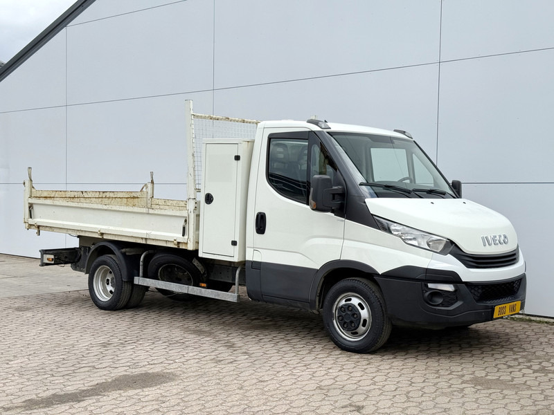Iveco Daily 35C12 2.3 Kipper Dubbellucht 3.5t Trekhaak Airco Cruise Control Luchtgeveerde stoel - Tipper van: picture 5 Iveco Daily 35C12 2.3 Kipper Dubbellucht 3.5t Trekhaak Airco Cruise Control Luchtgeveerde stoel - Tipper van: picture 5