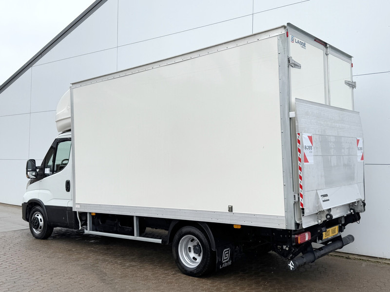 Iveco Daily 35C16 3.0L Laadklep Dubbellucht Climate Control Cruise Control Meubelbak Bakwagen Koffer - Box van: picture 2 Iveco Daily 35C16 3.0L Laadklep Dubbellucht Climate Control Cruise Control Meubelbak Bakwagen Koffer - Box van: picture 2