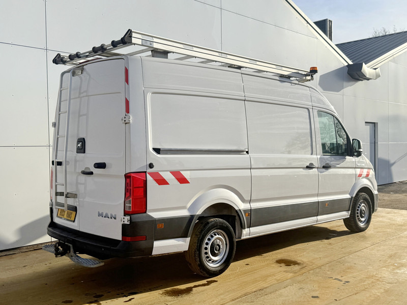 MAN TGE 3.140 2.0 TDI L3H3 Airco Cruise Control Trekhaak Carplay Navigatie Parkeersensoren voor achter - Panel van: picture 3 MAN TGE 3.140 2.0 TDI L3H3 Airco Cruise Control Trekhaak Carplay Navigatie Parkeersensoren voor achter - Panel van: picture 3