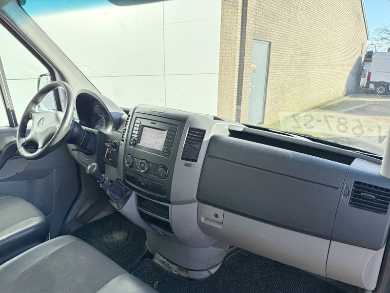 Small van Mercedes-Benz Sprinter 214 2.2 CDI L1H1 Climate Control Cruise Control Navigatie Trekhaak: picture 9