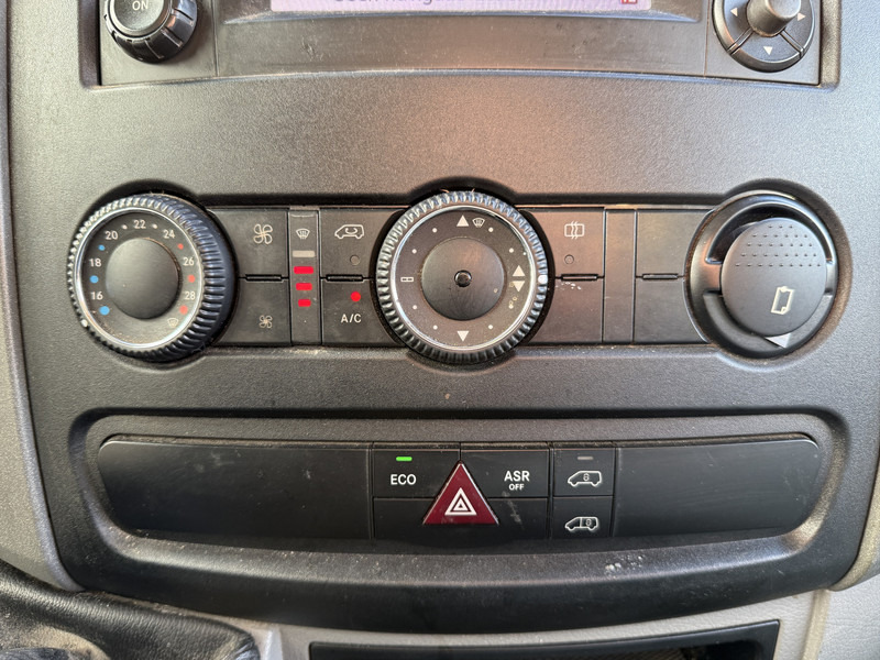 Small van Mercedes-Benz Sprinter 214 2.2 CDI L1H1 Climate Control Cruise Control Navigatie Trekhaak: picture 18