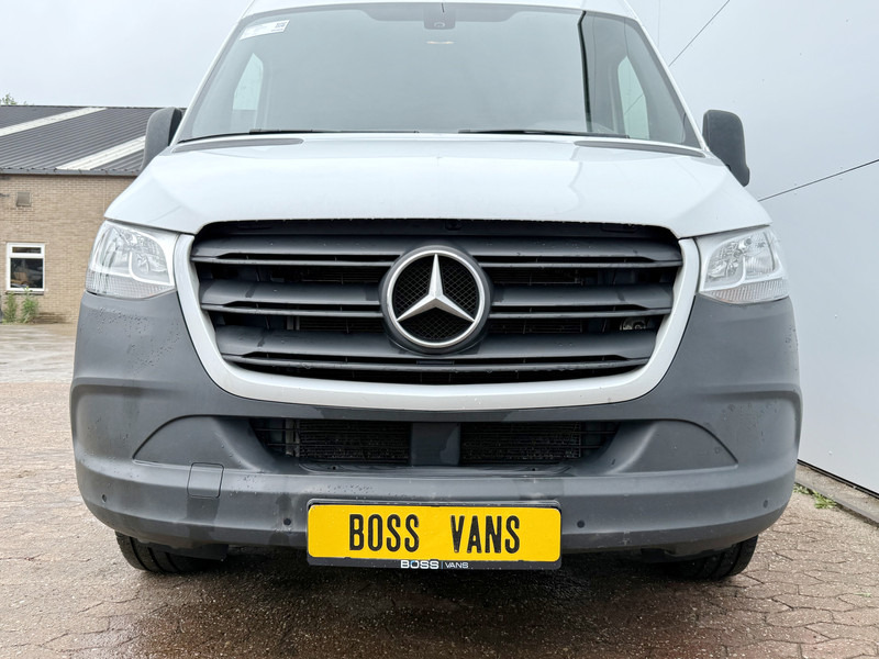 Panel van, Combi van Mercedes-Benz Sprinter 319 1.9 CDI Automaat L3H2 Dubbele Cabine Mercedes ME MBUX Climate Control Camera Navigatie Trekhaak DOKA DC: picture 15