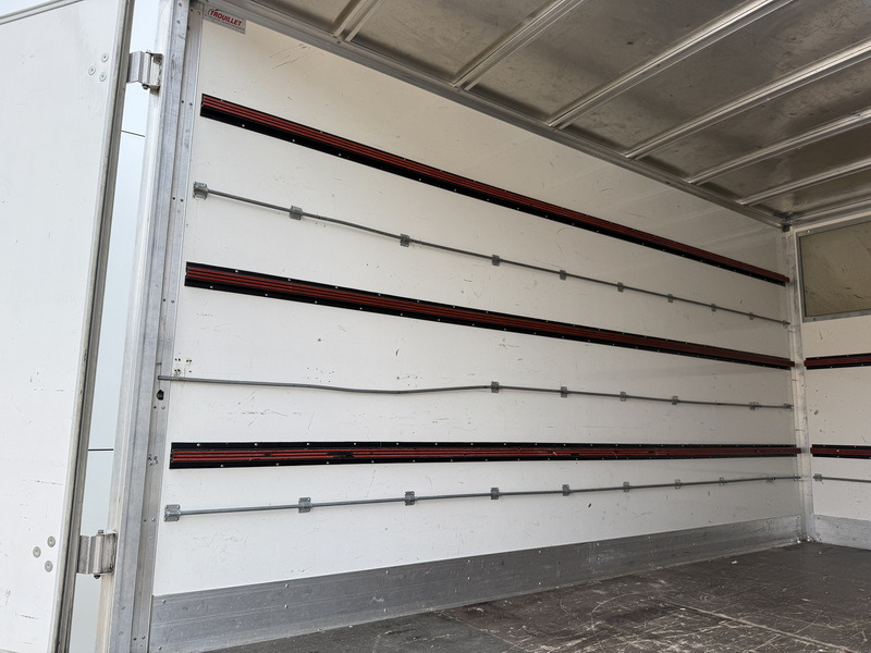 Leasing of Mercedes-Benz Sprinter 514 2.2 CDI Automaat Achterdeuren Climate Control Cruise Control Koffer Bakwagen Meubelbak Mercedes-Benz Sprinter 514 2.2 CDI Automaat Achterdeuren Climate Control Cruise Control Koffer Bakwagen Meubelbak: picture 11