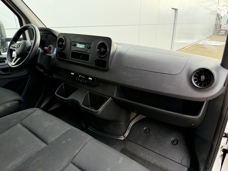 Leasing of Mercedes-Benz Sprinter 514 2.2 CDI Automaat Achterdeuren Climate Control Cruise Control Koffer Bakwagen Meubelbak Mercedes-Benz Sprinter 514 2.2 CDI Automaat Achterdeuren Climate Control Cruise Control Koffer Bakwagen Meubelbak: picture 8
