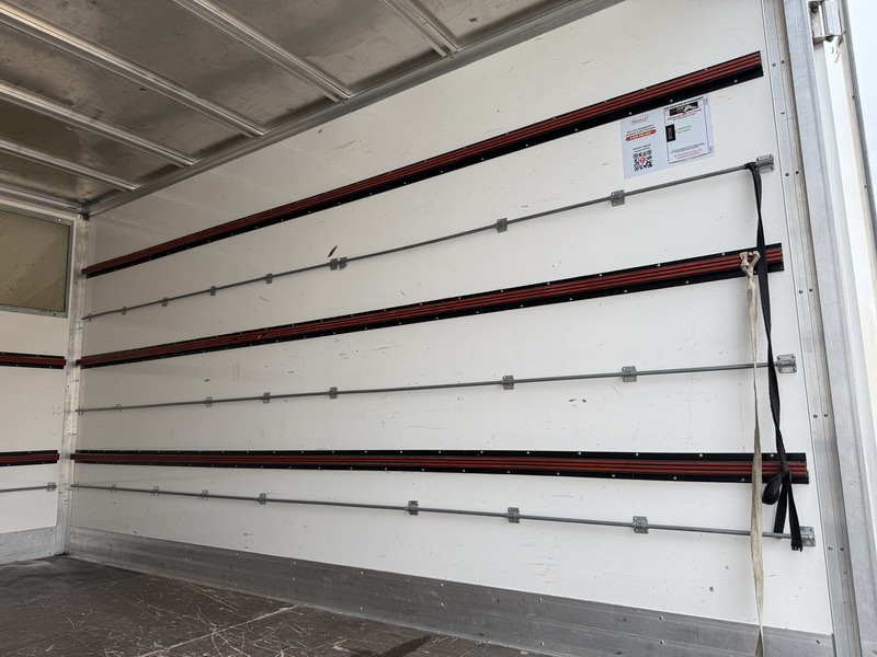 Leasing of Mercedes-Benz Sprinter 514 2.2 CDI Automaat Achterdeuren Climate Control Cruise Control Koffer Bakwagen Meubelbak Mercedes-Benz Sprinter 514 2.2 CDI Automaat Achterdeuren Climate Control Cruise Control Koffer Bakwagen Meubelbak: picture 13