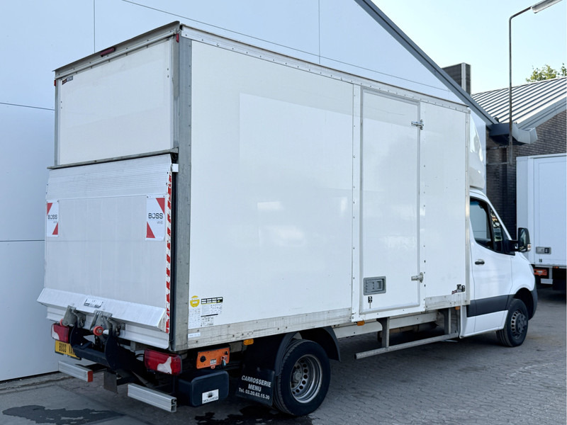 Mercedes-Benz Sprinter 514 2.2 CDI Dubbellucht Laadklep Airco Cruise Control Bakwagen Meubelbak Koffer - Box van: picture 3 Mercedes-Benz Sprinter 514 2.2 CDI Dubbellucht Laadklep Airco Cruise Control Bakwagen Meubelbak Koffer - Box van: picture 3
