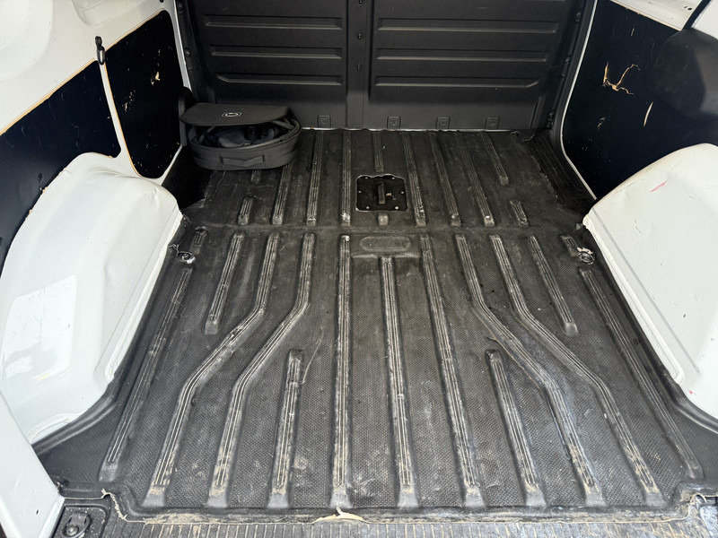 Small van, Electric van Mercedes-Benz eCitan 112 Pro L1 Elektrisch 51kWh 284km WLTP LED Cruise Control Climate Control Carplay Parkeersensoren Achter: picture 13 Small van, Electric van Mercedes-Benz eCitan 112 Pro L1 Elektrisch 51kWh 284km WLTP LED Cruise Control Climate Control Carplay Parkeersensoren Achter: picture 13