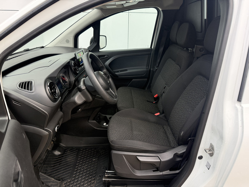 Small van, Electric van Mercedes-Benz eCitan 112 Pro L1 Elektrisch 51kWh 284km WLTP LED Cruise Control Climate Control Carplay Parkeersensoren Achter: picture 6 Small van, Electric van Mercedes-Benz eCitan 112 Pro L1 Elektrisch 51kWh 284km WLTP LED Cruise Control Climate Control Carplay Parkeersensoren Achter: picture 6