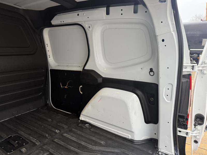 Small van, Electric van Mercedes-Benz eCitan 112 Pro L1 Elektrisch 51kWh 284km WLTP LED Cruise Control Climate Control Carplay Parkeersensoren Achter: picture 14 Small van, Electric van Mercedes-Benz eCitan 112 Pro L1 Elektrisch 51kWh 284km WLTP LED Cruise Control Climate Control Carplay Parkeersensoren Achter: picture 14