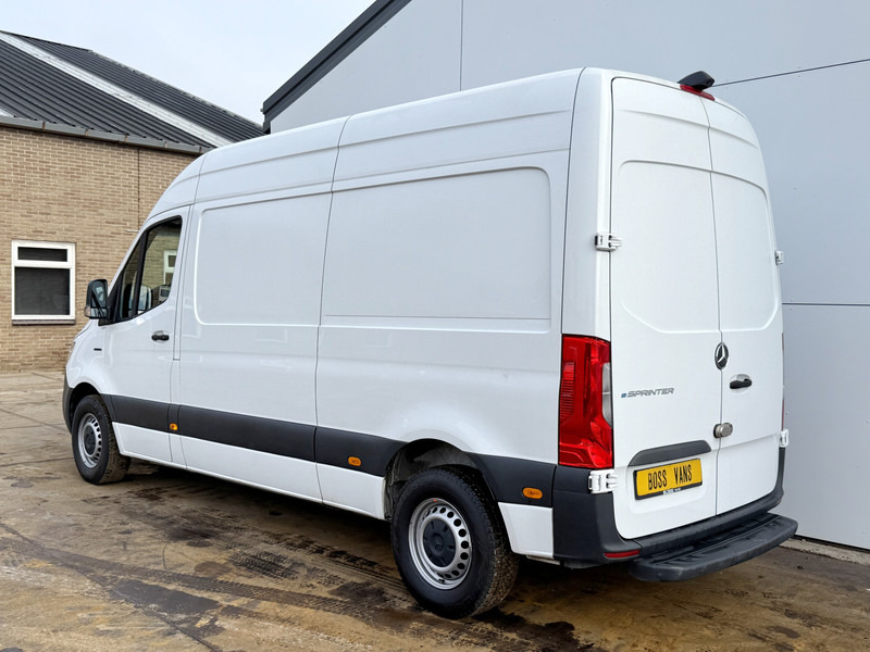 Mercedes-Benz eSprinter 312 55kWh ALL-IN PRIJS L2H2 55kWh 168km WLTP 80kw Snelladen Climate Control Camera Stoelverwarming - Panel van, Electric van: picture 2 Mercedes-Benz eSprinter 312 55kWh ALL-IN PRIJS L2H2 55kWh 168km WLTP 80kw Snelladen Climate Control Camera Stoelverwarming - Panel van, Electric van: picture 2
