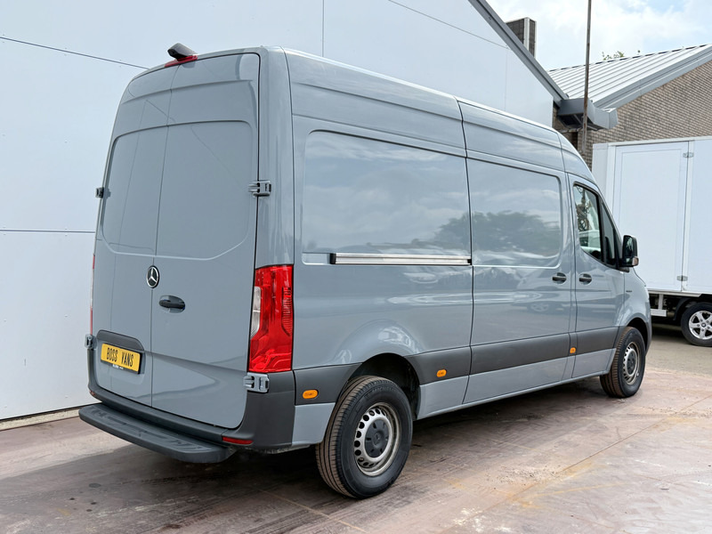 Mercedes-Benz eSprinter 312 L2H2 Elektrisch 41kWh 120pk Climate Control Camera Stoelverwarming - Panel van, Electric van: picture 3 Mercedes-Benz eSprinter 312 L2H2 Elektrisch 41kWh 120pk Climate Control Camera Stoelverwarming - Panel van, Electric van: picture 3